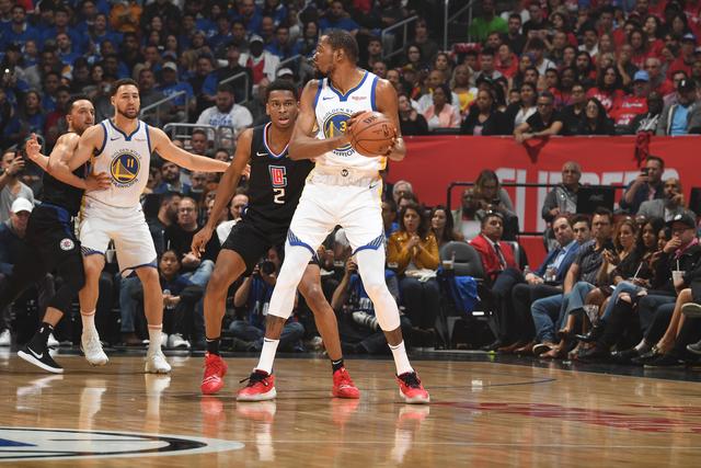 姚明:教练组和球员开始形成化学反应 来之不易